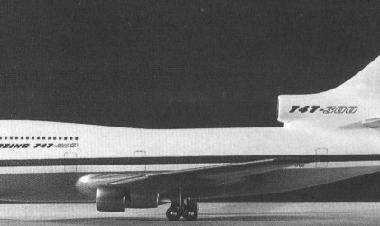Boeing 747 Trijet