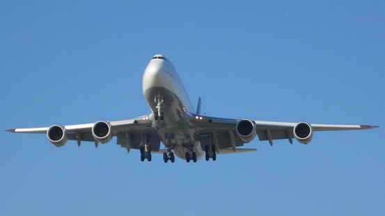 Boeing 747-8I N6067U KSBD arrival